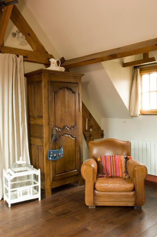Chambres D'Hotes La Levriere Saint-Denis-le-Ferment Kamer foto