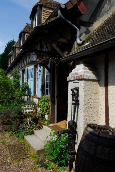 Chambres D'Hotes La Levriere Saint-Denis-le-Ferment Buitenkant foto